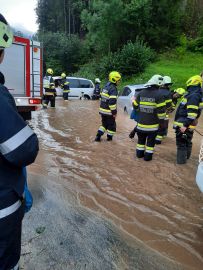 Hochwassereinsätze entlang der Feistritz